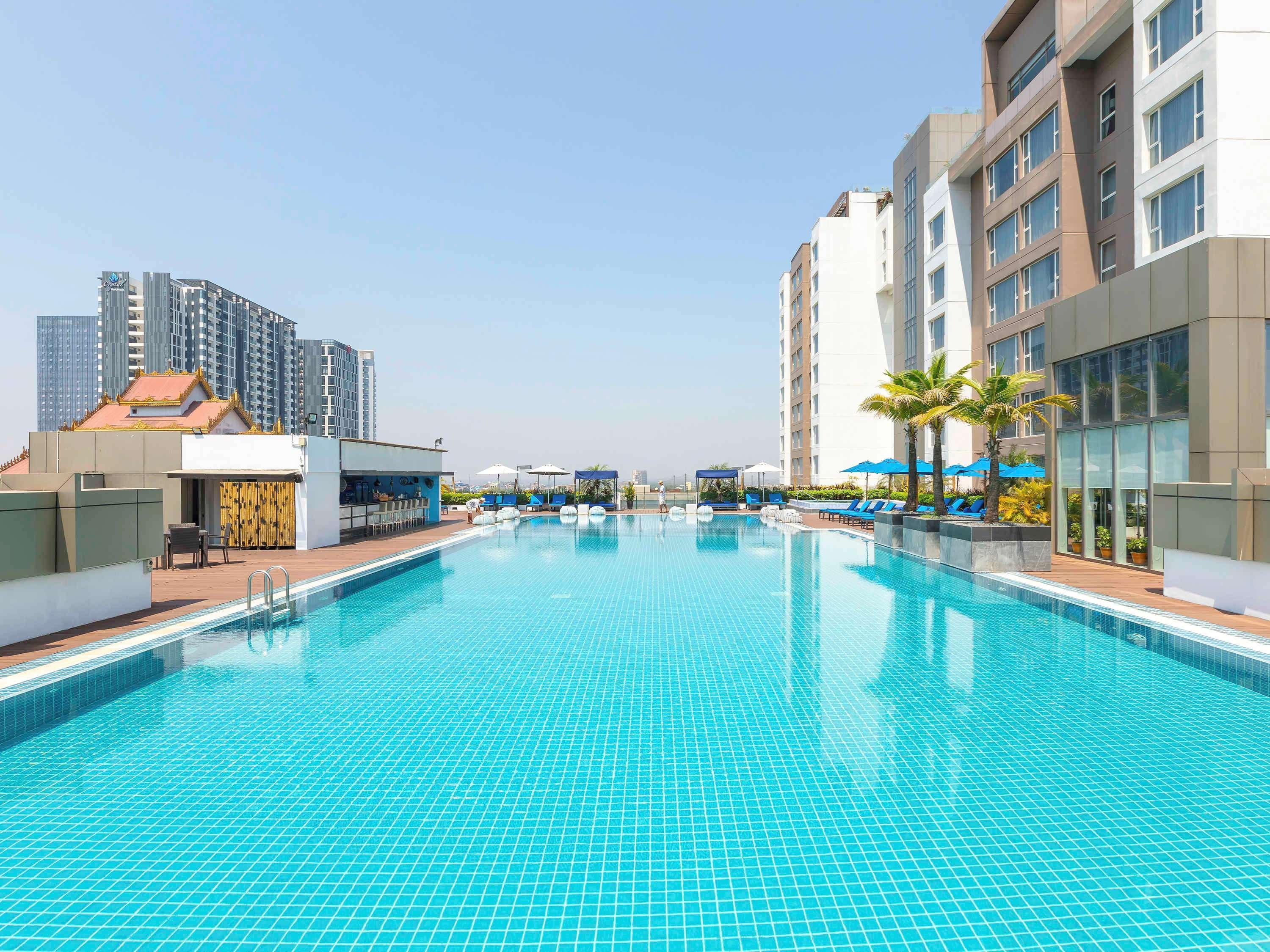 Novotel Yangon Max Luaran gambar