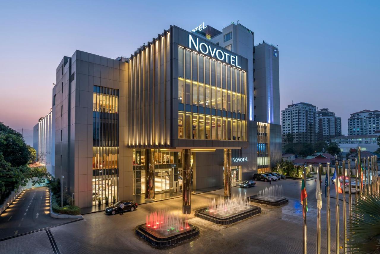 Novotel Yangon Max Luaran gambar