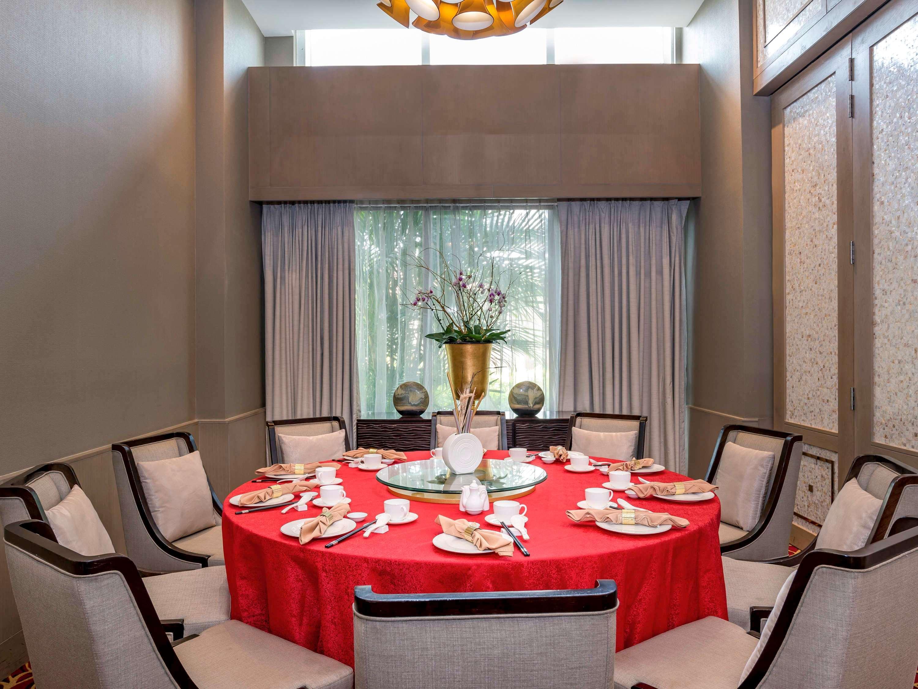 Novotel Yangon Max Luaran gambar