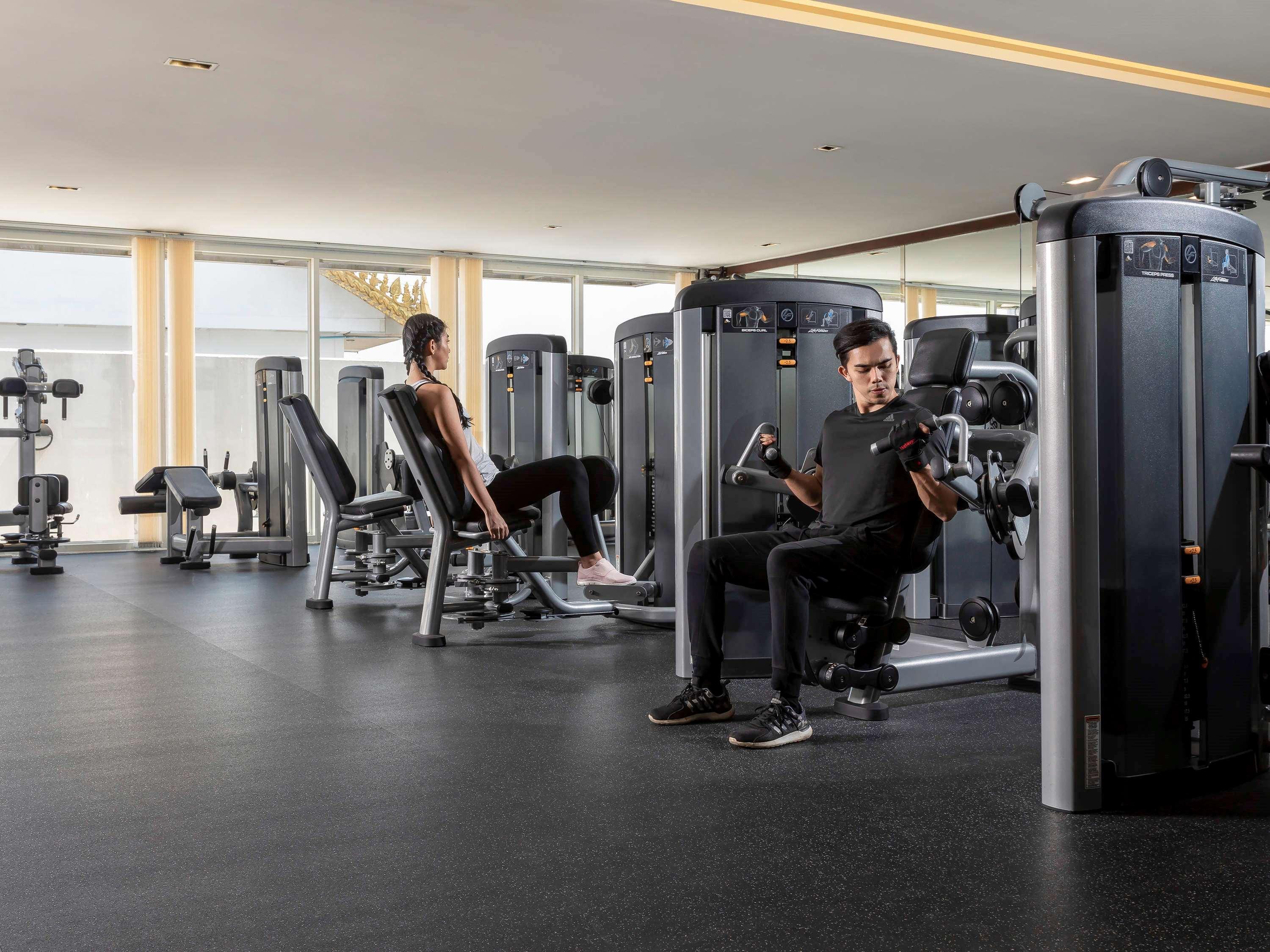 Novotel Yangon Max Luaran gambar