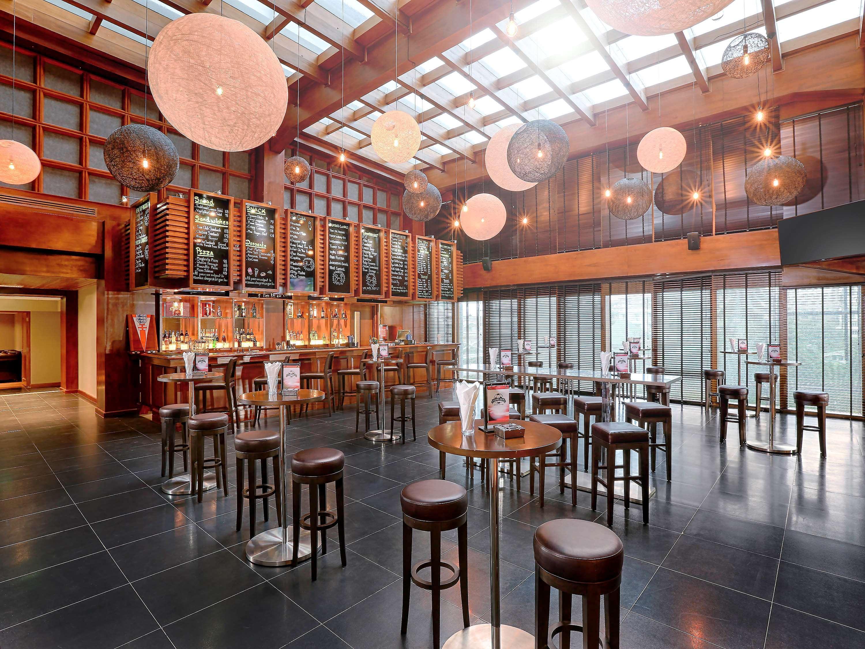 Novotel Yangon Max Luaran gambar