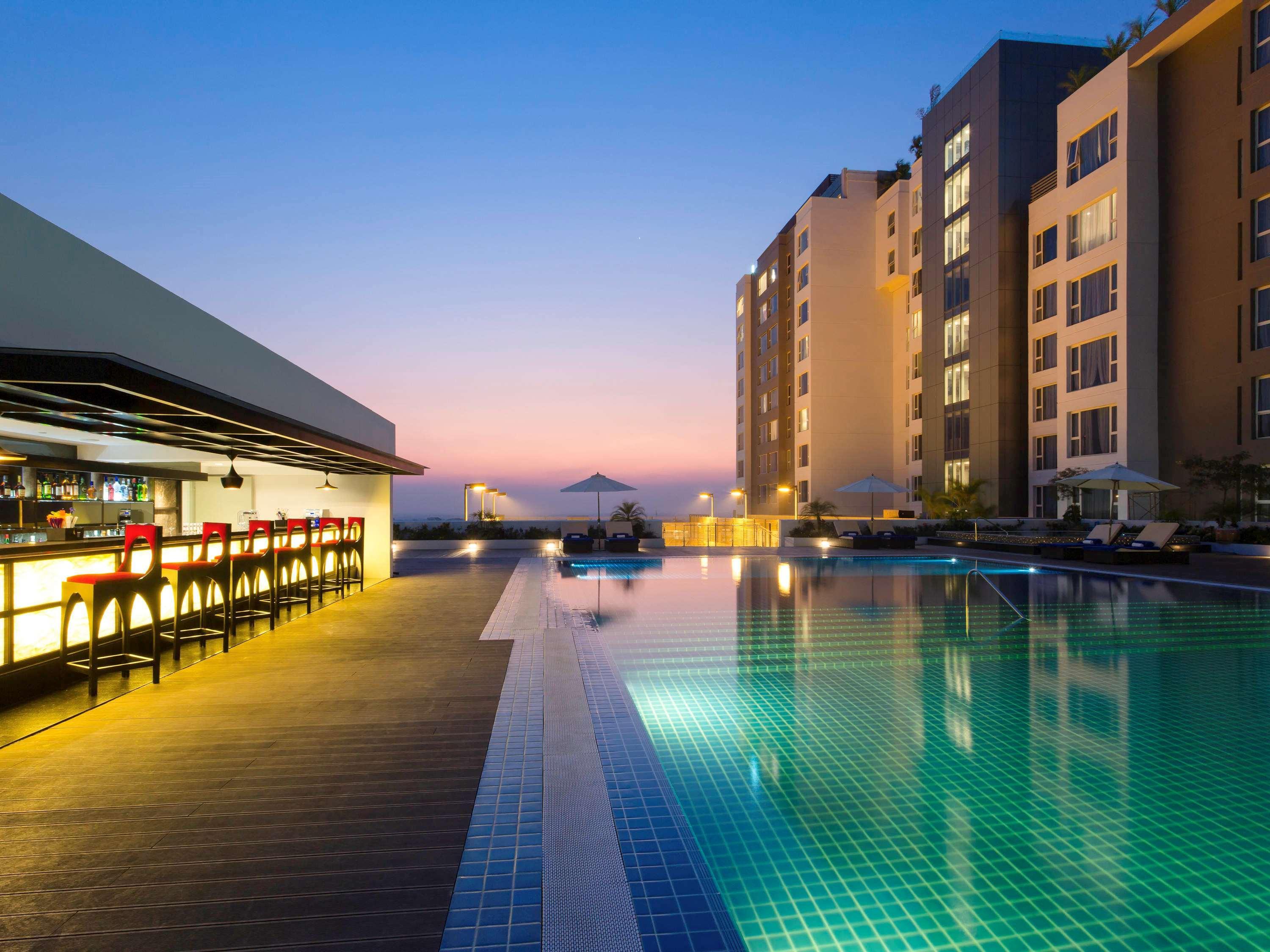 Novotel Yangon Max Luaran gambar