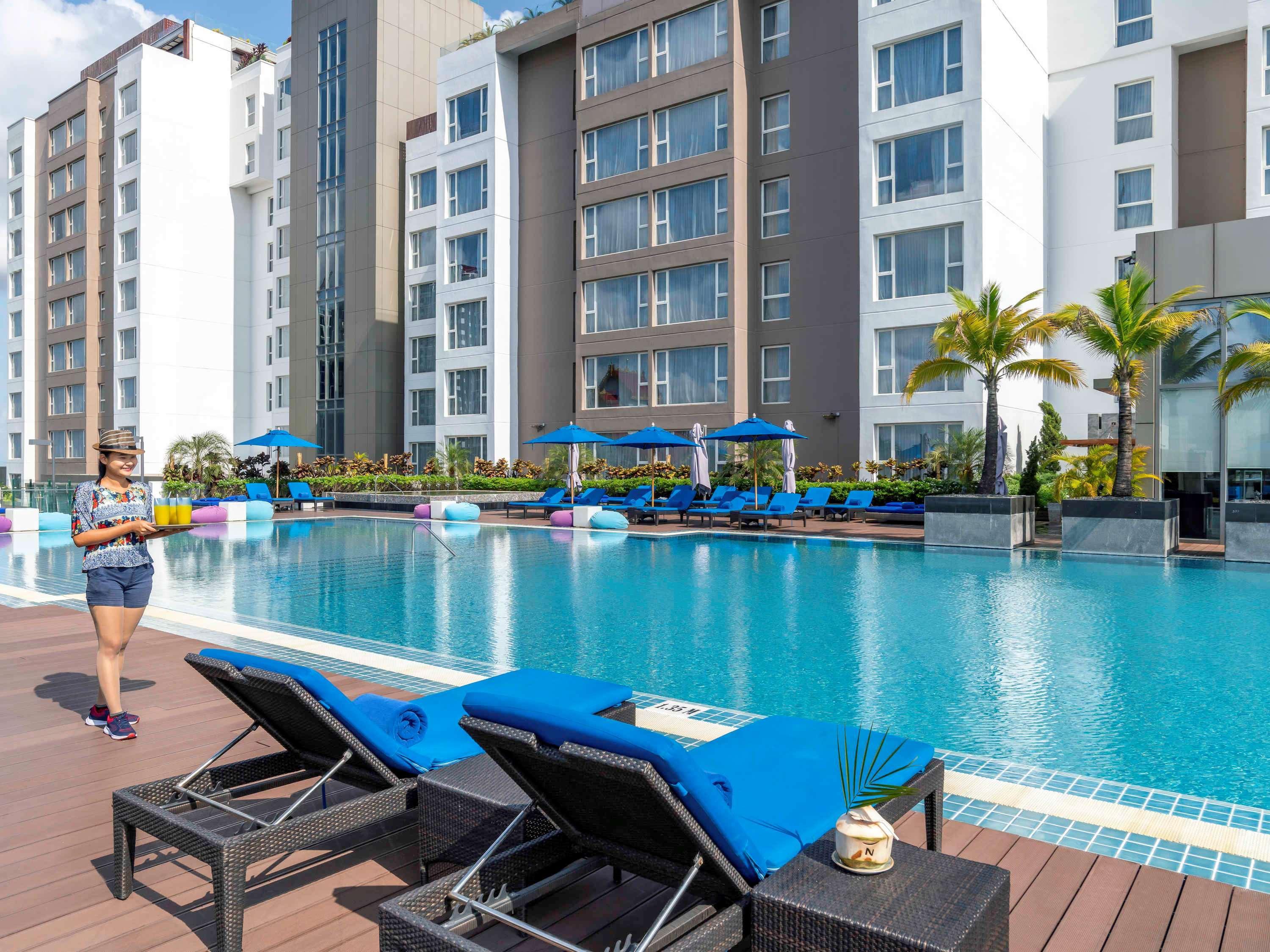Novotel Yangon Max Luaran gambar