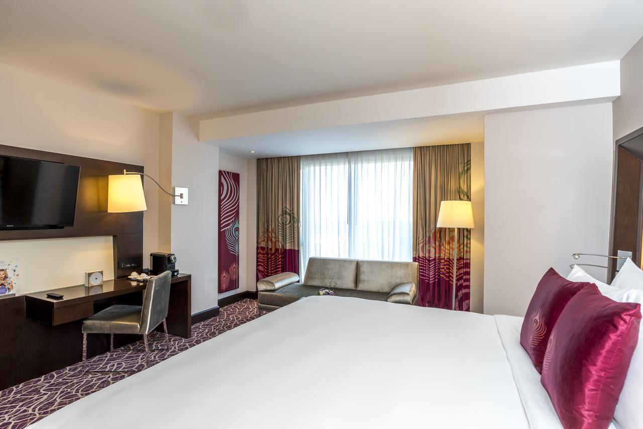 Novotel Yangon Max Luaran gambar