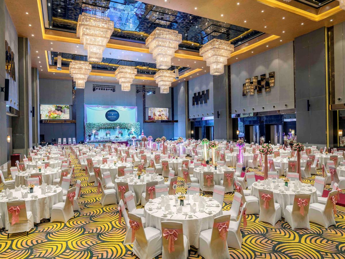 Novotel Yangon Max Luaran gambar