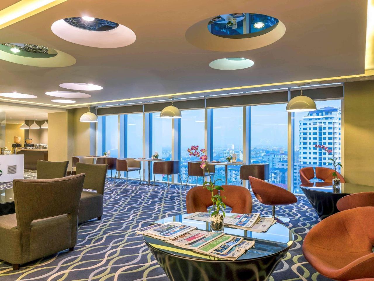 Novotel Yangon Max Luaran gambar